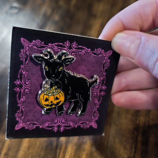 Pickety Witch - Goat w/ Pumpkin